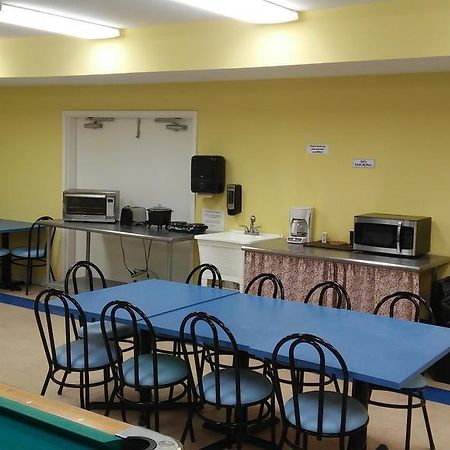 Lewiston Hall Hostel Foley Εξωτερικό φωτογραφία