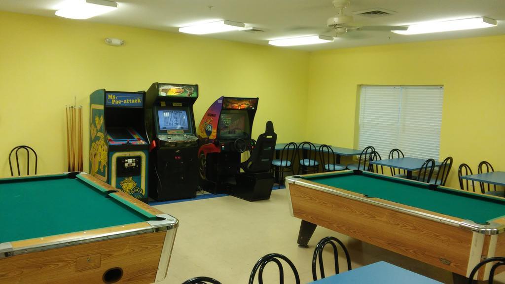 Lewiston Hall Hostel Foley Εξωτερικό φωτογραφία
